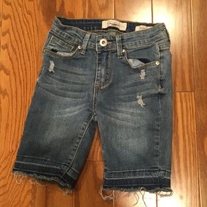 Jeans shorts with small rips